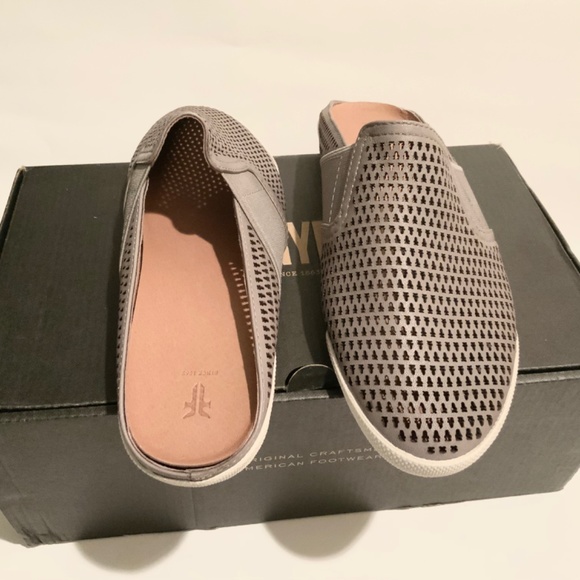 FRYE Melanie Gore Perforated Mule Sneaker Pale Blue Gray Leather Casual Flats - Picture 9 of 14